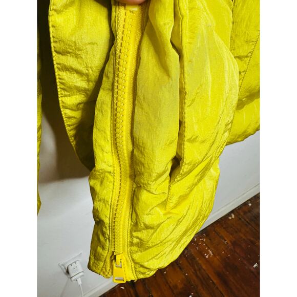 OOF Neon Yellow Nylon 100% Polyester High Neck Tie Front Puffer Coat size 40 - Picture 12 of 16